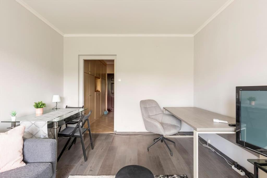 Lovely 1 Bedroom Flat - Gazdagret Budapesta
