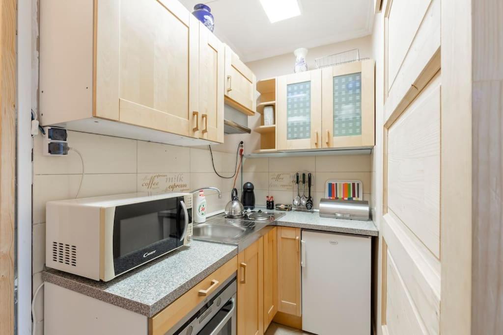 Lovely 1 Bedroom Flat - Gazdagret Apartament Budapesta
